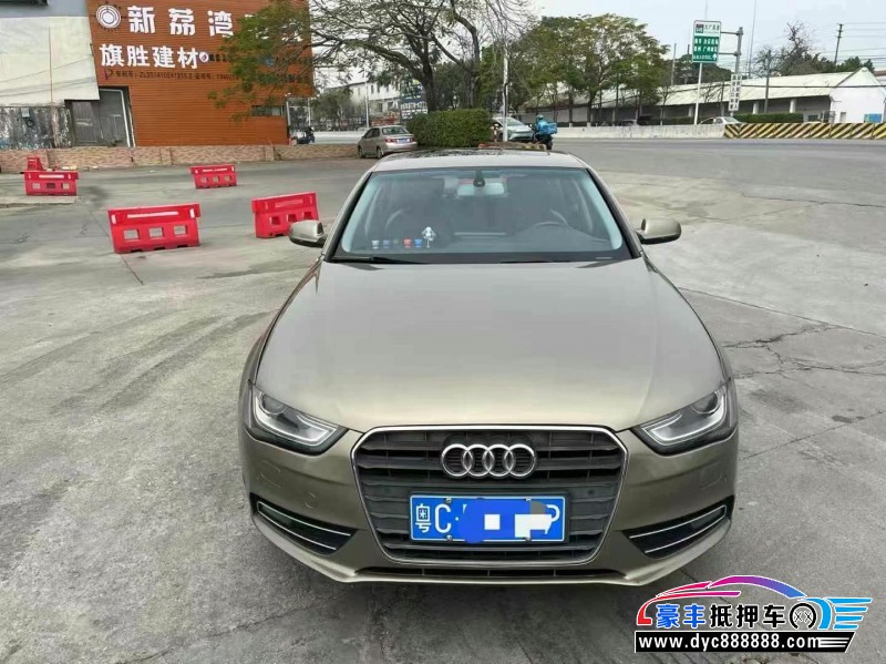 12年奥迪A4L轿车抵押车出售