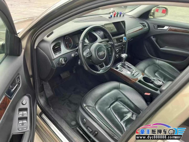 12年奥迪A4L轿车抵押车出售
