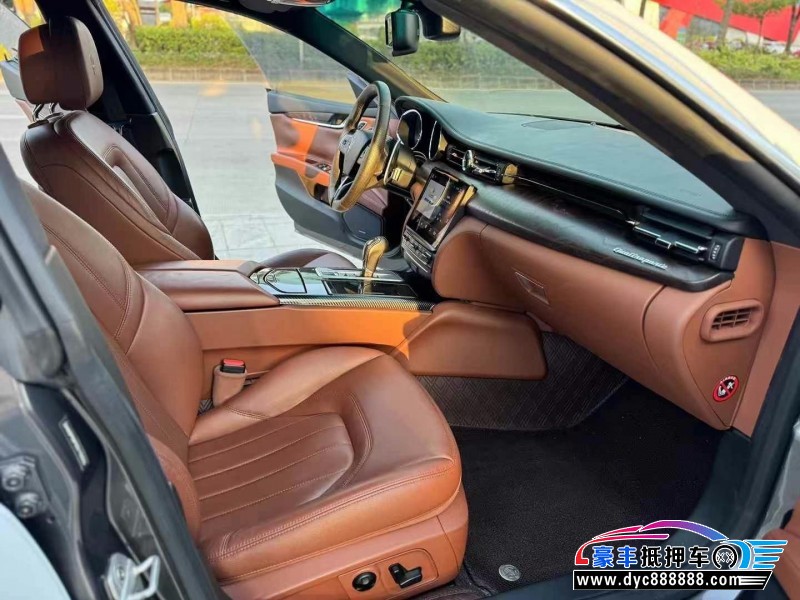 17年玛莎拉蒂总裁轿车抵押车出售