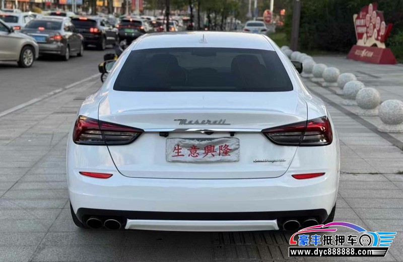 17年玛莎拉蒂总裁轿车抵押车出售