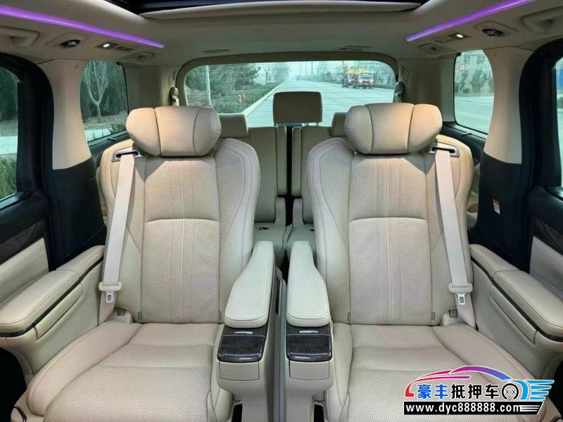 23年丰田威尔法轿车抵押车出售