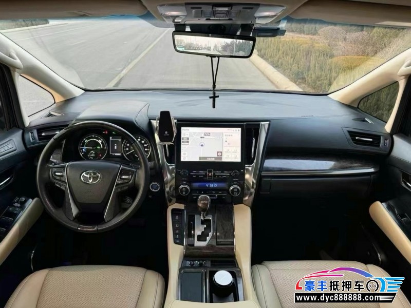 23年丰田威尔法轿车抵押车出售