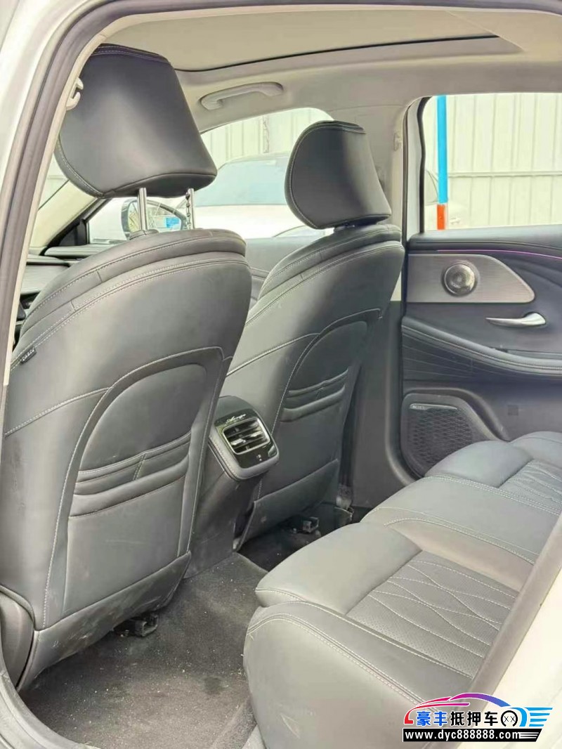 24年奇瑞艾瑞泽轿车抵押车出售