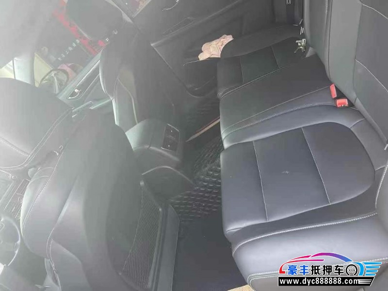 19年红旗H7轿车抵押车出售