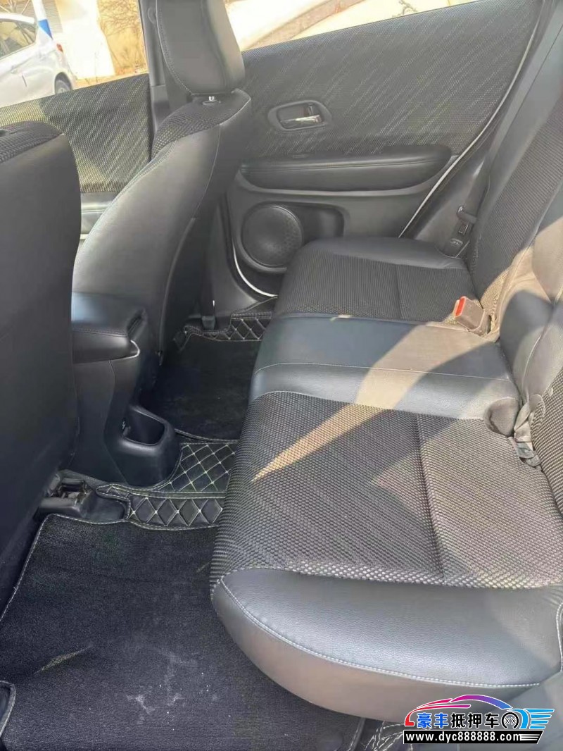 19年本田XRV轿车抵押车出售