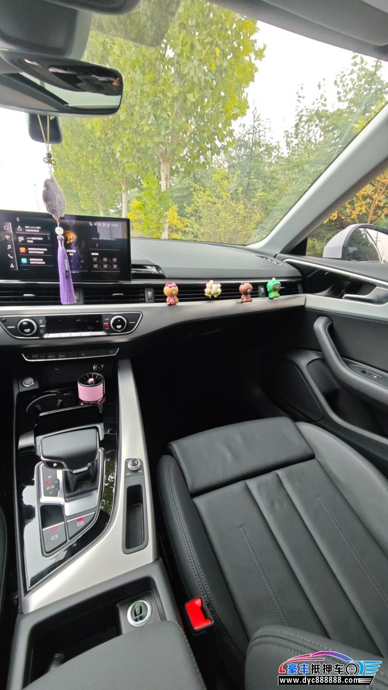 23年奥迪A5轿车抵押车出售