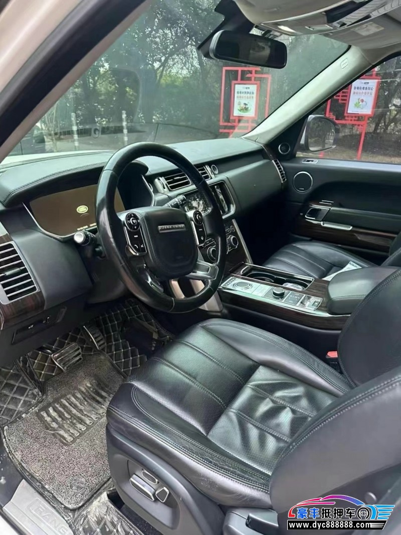 14年路虎揽胜行政轿车抵押车出售