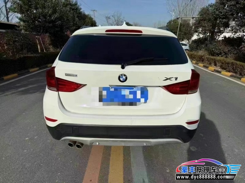 15年宝马X1轿车抵押车出售