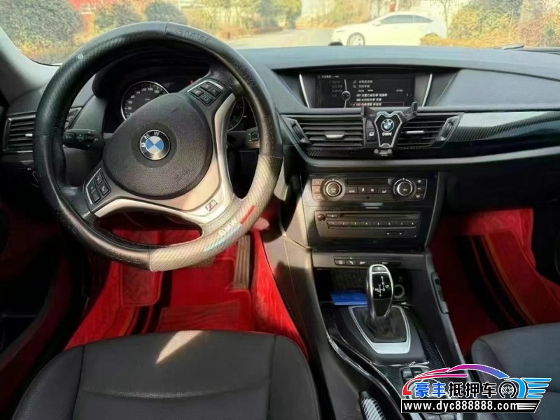 15年宝马X1轿车抵押车出售