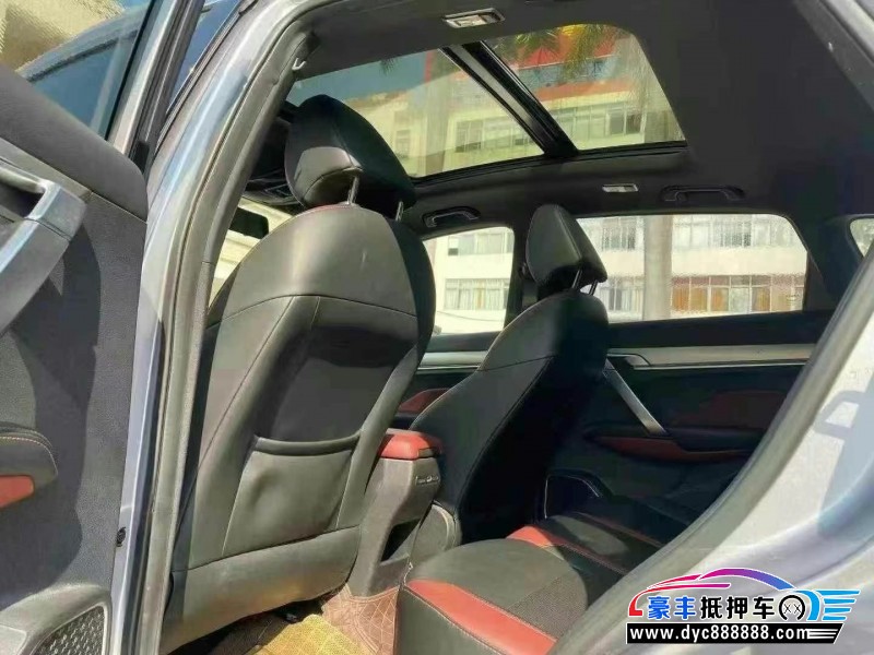 20年吉利缤越轿车抵押车出售