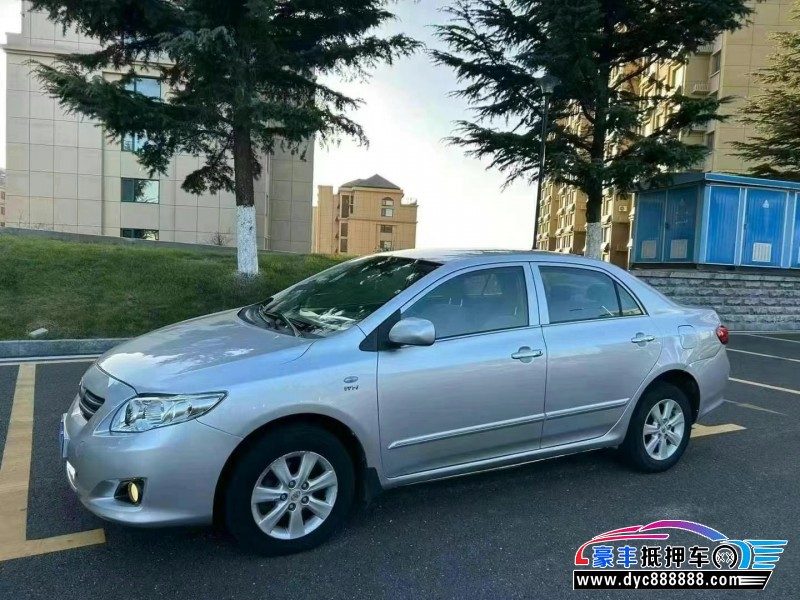 10年丰田卡罗拉轿车抵押车出售