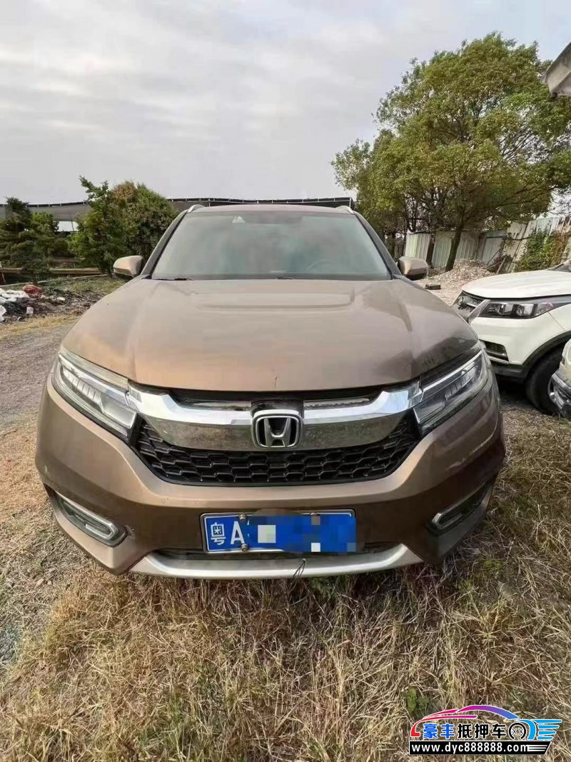 18年本田冠道轿车抵押车出售