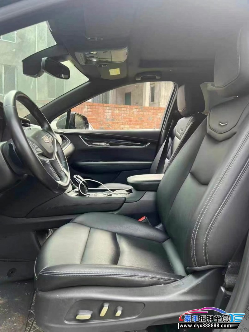 21年凯迪拉克XT5轿车抵押车出售