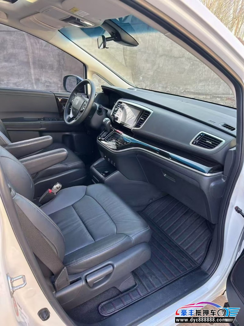 21年本田奥德赛轿车抵押车出售