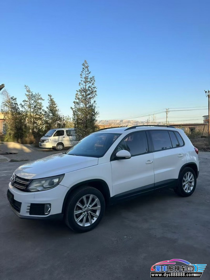 15年大众途观轿车抵押车出售