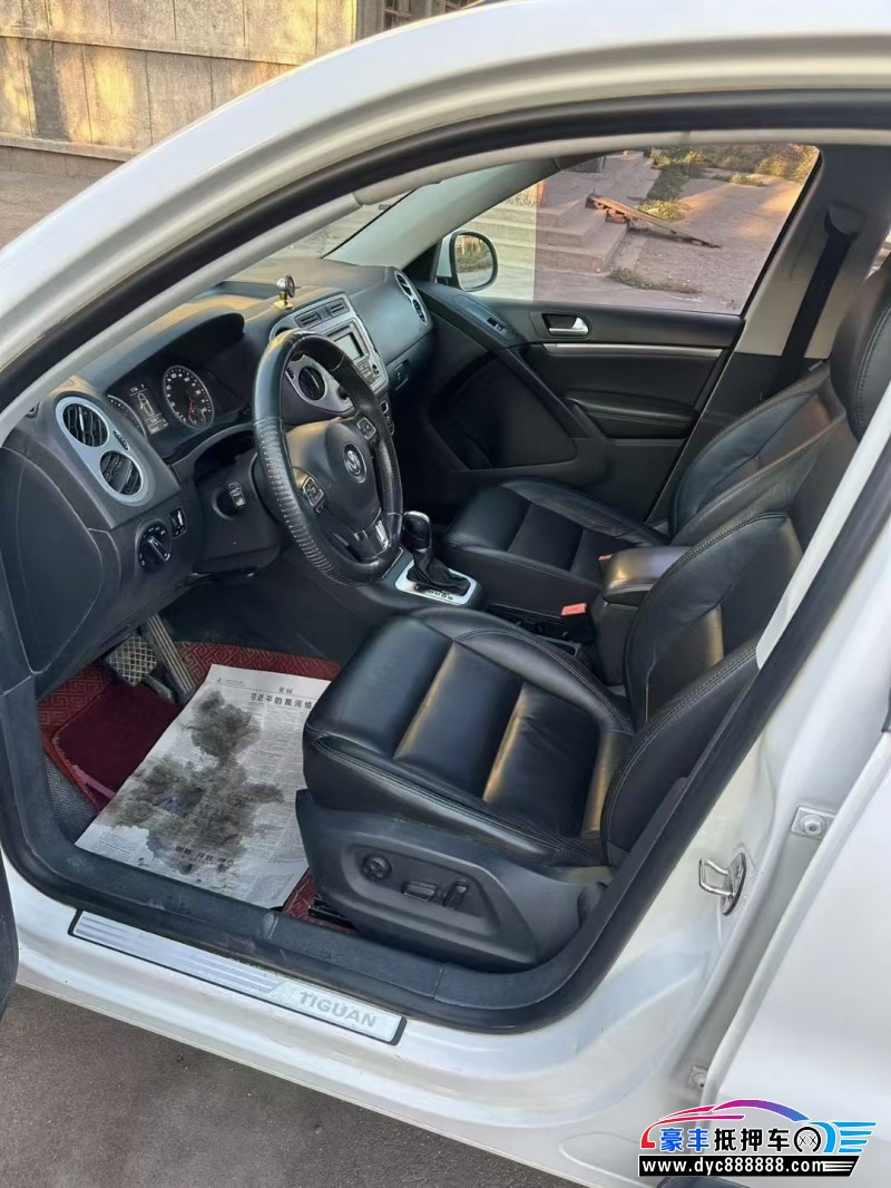 15年大众途观轿车抵押车出售