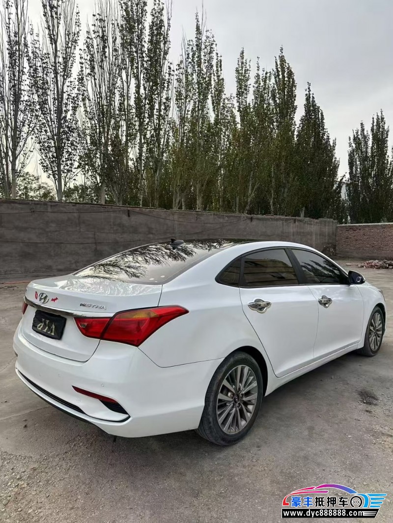 17年现代名图轿车抵押车出售