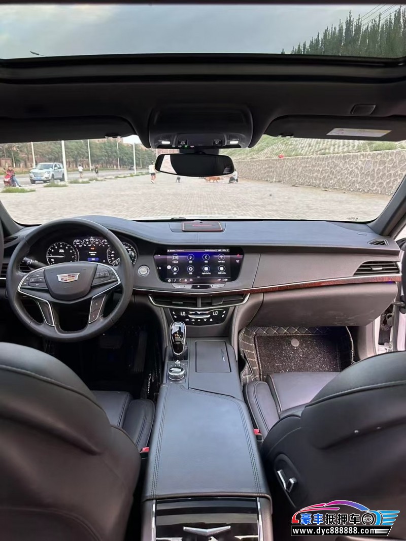 21年凯迪拉克CT6轿车抵押车出售