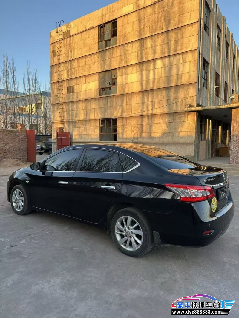 15年日产轩逸轿车抵押车出售