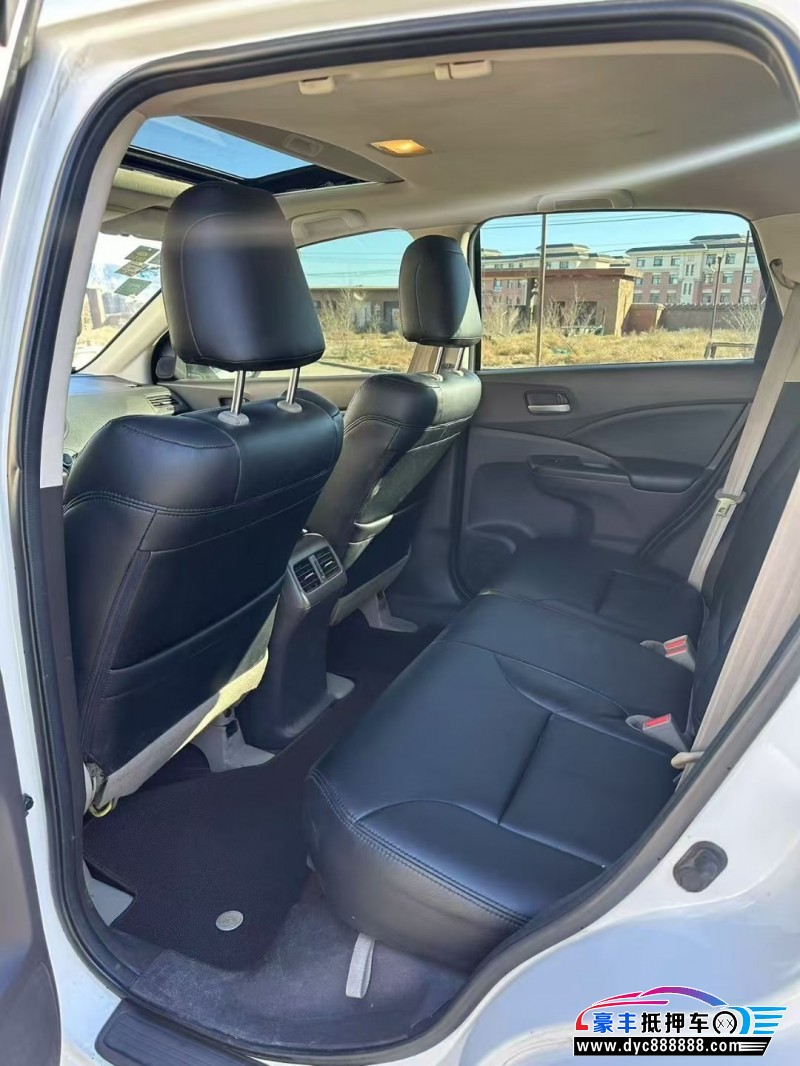 12年本田CR-V轿车抵押车出售