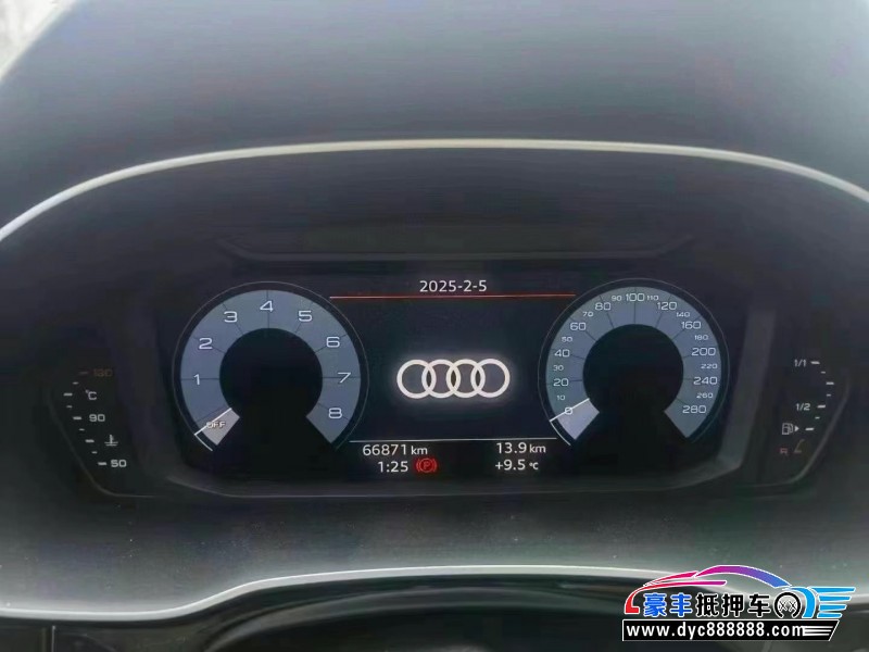 20年奥迪Q3轿车抵押车出售