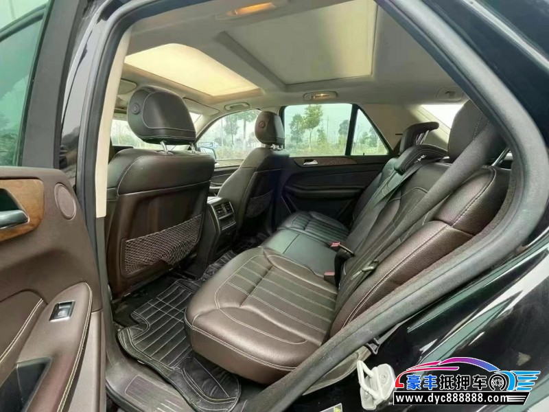 16年奔驰GLE轿车抵押车出售