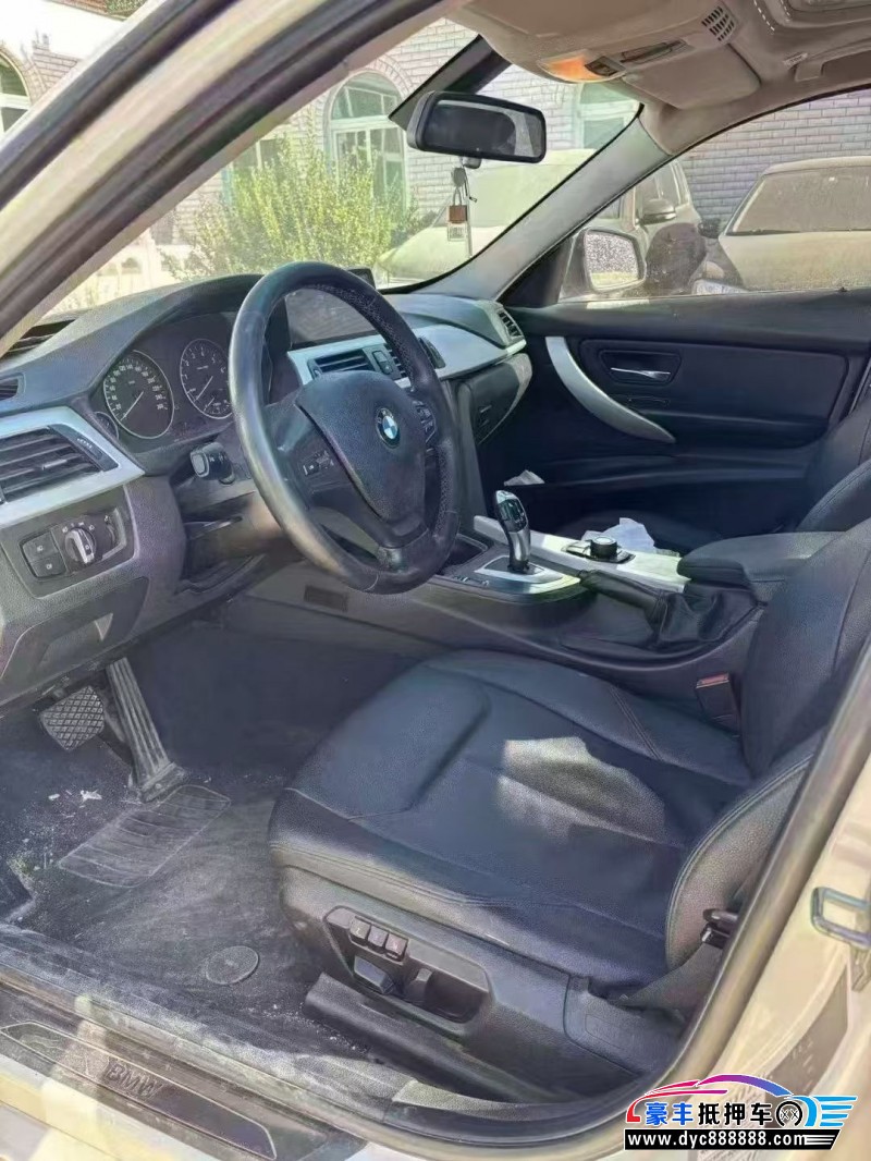 13年宝马3系轿车抵押车出售