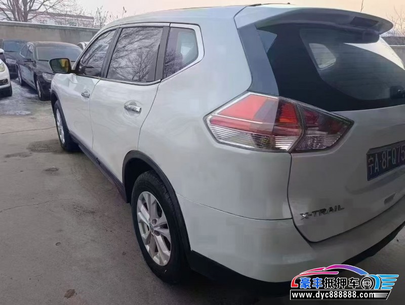 15年日产奇骏轿车抵押车出售