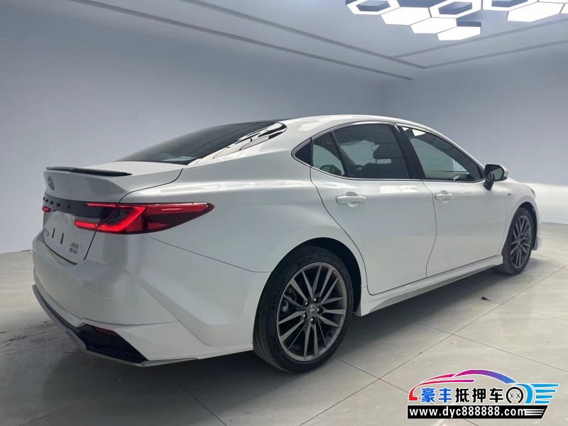 25年丰田凯美瑞轿车抵押车出售