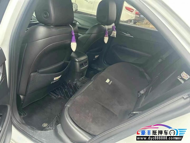 22年凯迪拉克CT4轿车抵押车出售