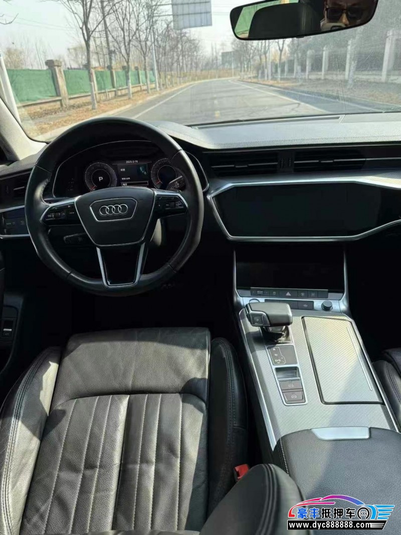 19年奥迪A6L轿车抵押车出售