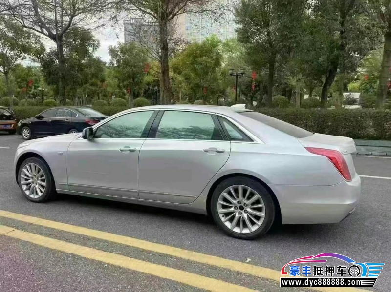 18年凯迪拉克CT6轿车抵押车出售