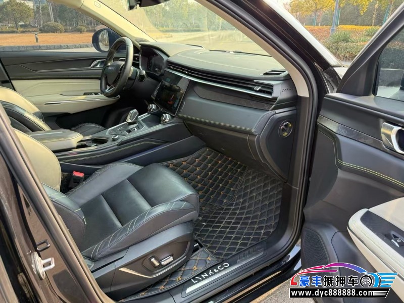 21年领克05轿车抵押车出售