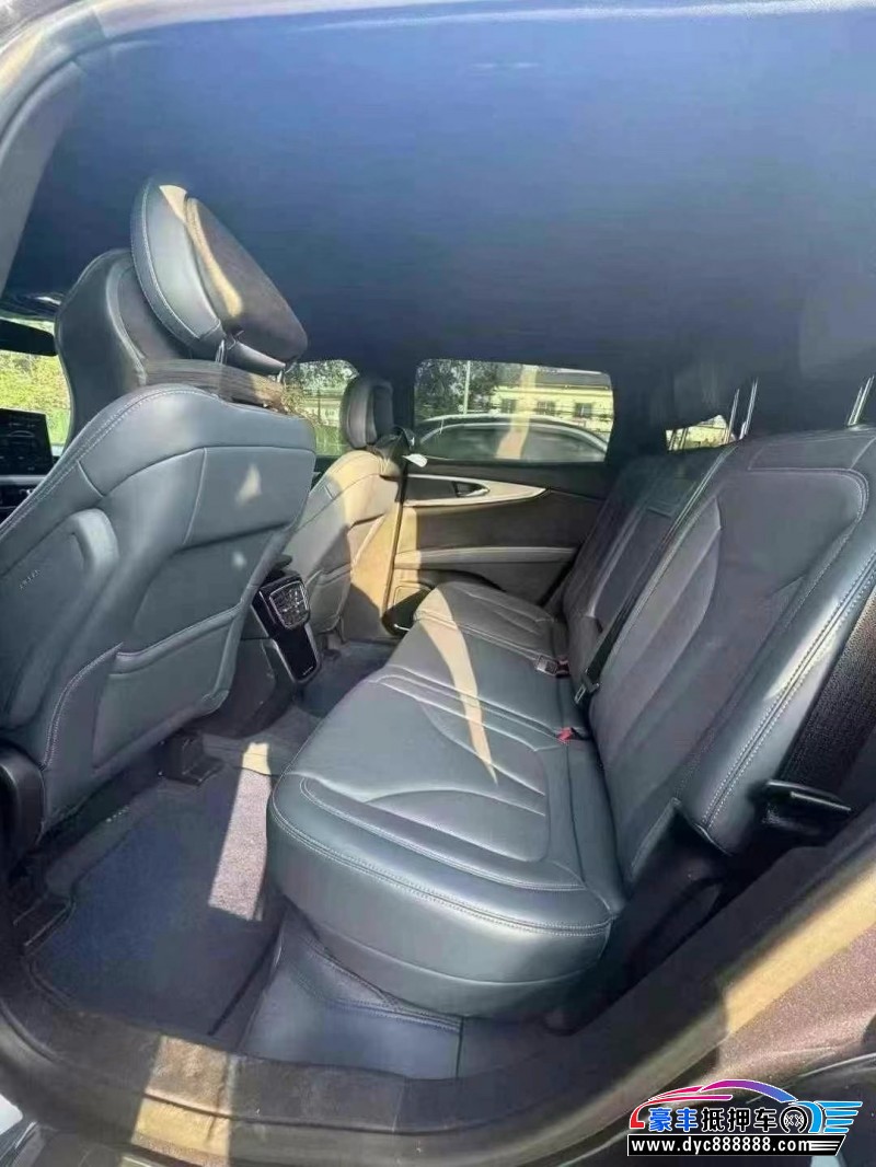 22年林肯航海家轿车抵押车出售