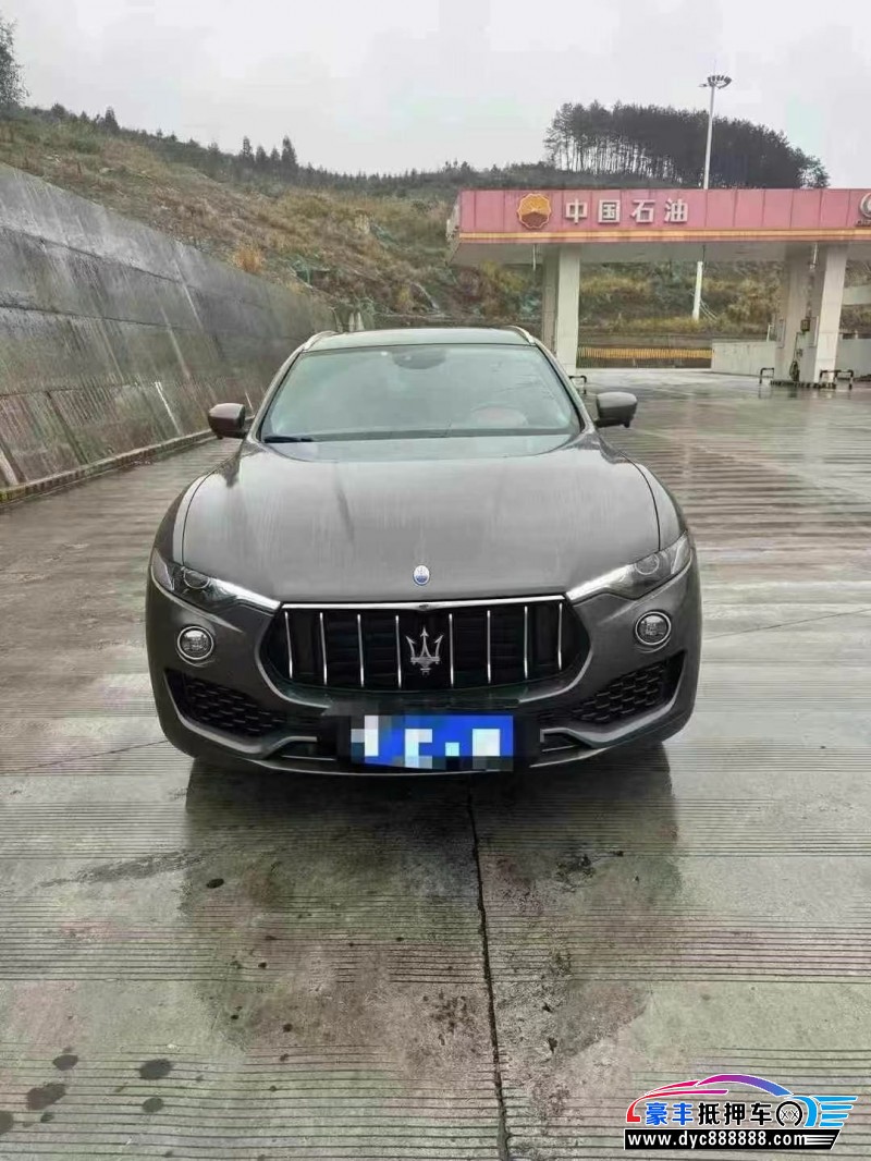 17年玛莎拉蒂莱万特轿车抵押车出售