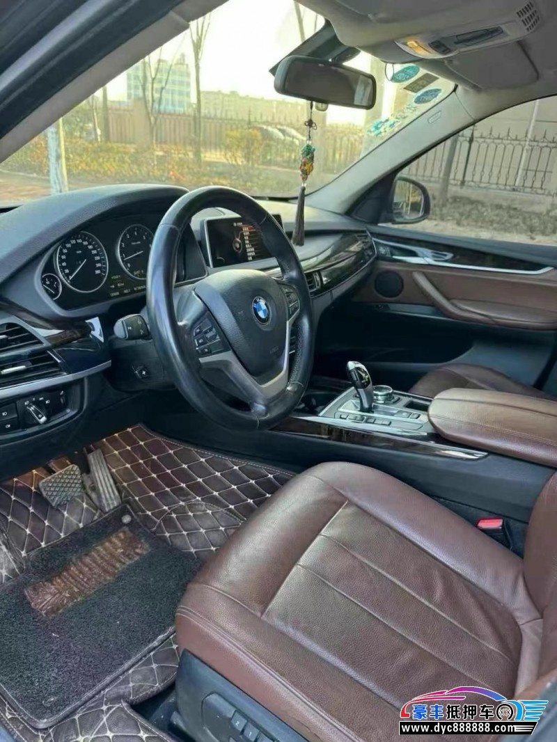 14年宝马X5轿车抵押车出售