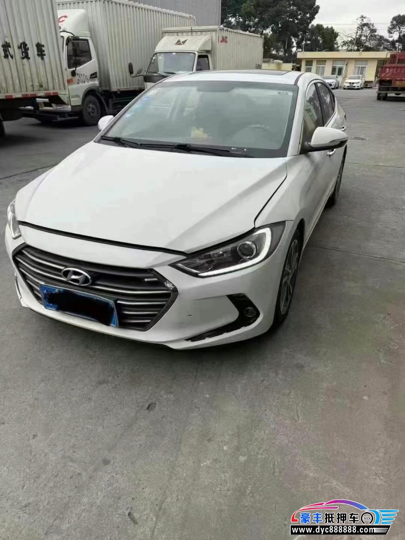 18年现代领动轿车抵押车出售