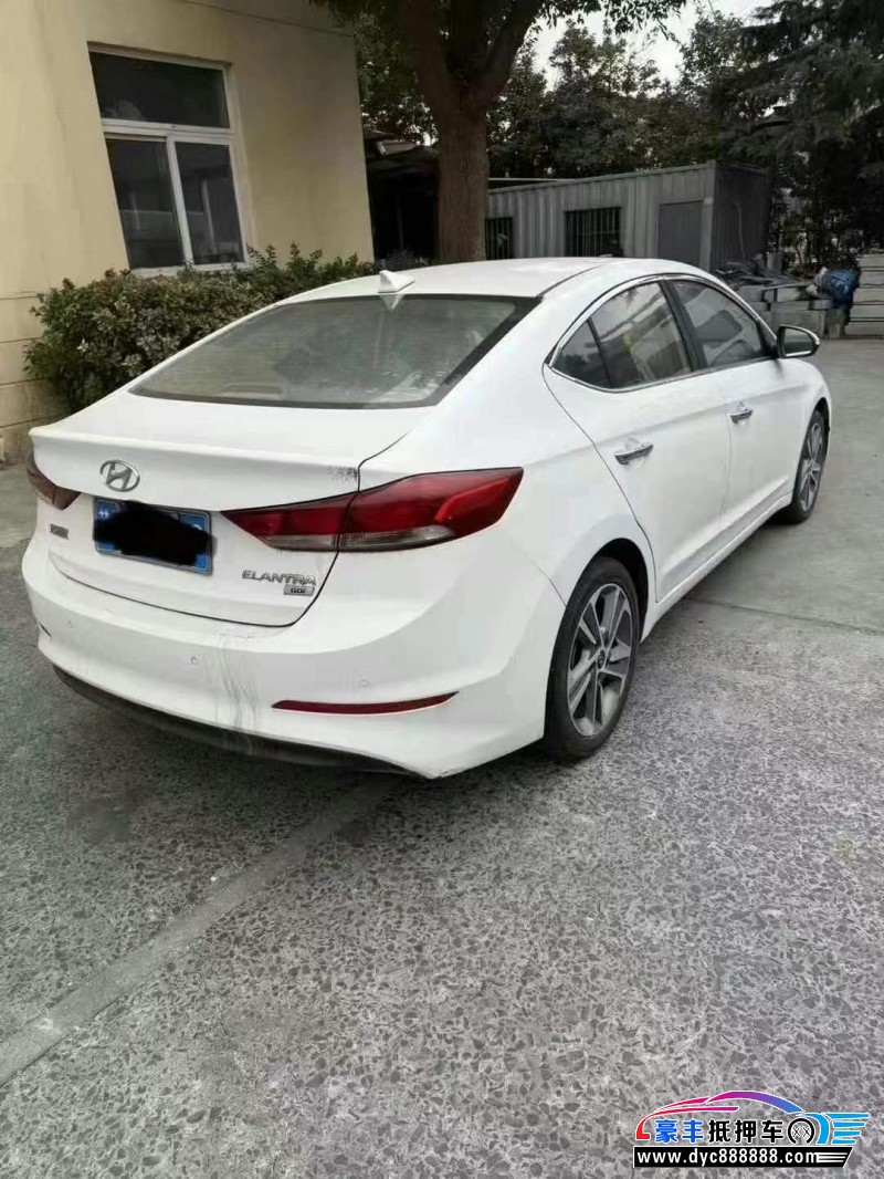 18年现代领动轿车抵押车出售