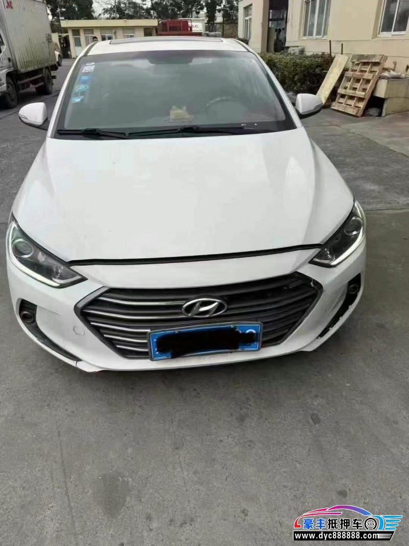 18年现代领动轿车抵押车出售