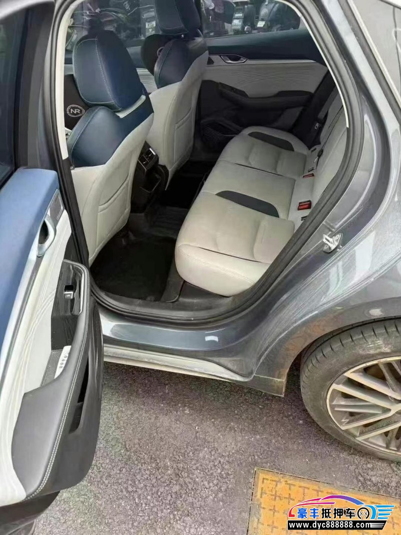 22年吉利星瑞轿车抵押车出售