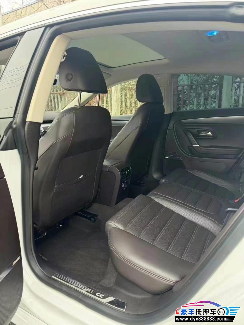 18年大众CC轿车抵押车出售