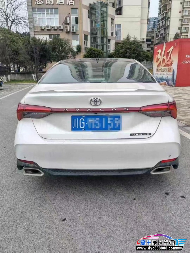 23年丰田亚洲龙轿车抵押车出售