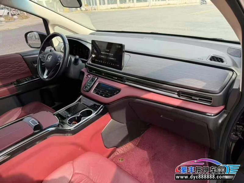 22年本田艾力绅轿车抵押车出售