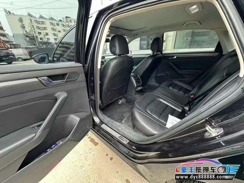 18年大众帕萨特轿车抵押车出售