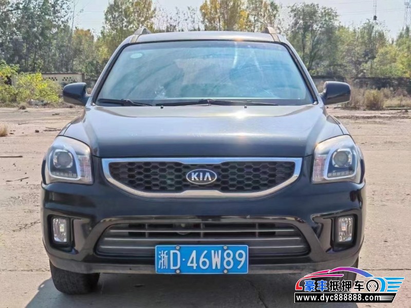 16年起亚狮跑轿车抵押车出售