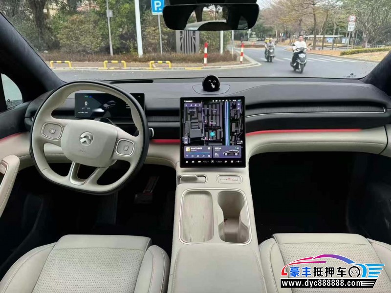 24年蔚来ES6轿车抵押车出售