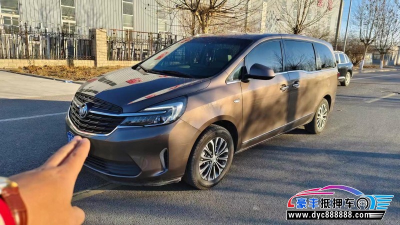 21年别克GL8轿车抵押车出售