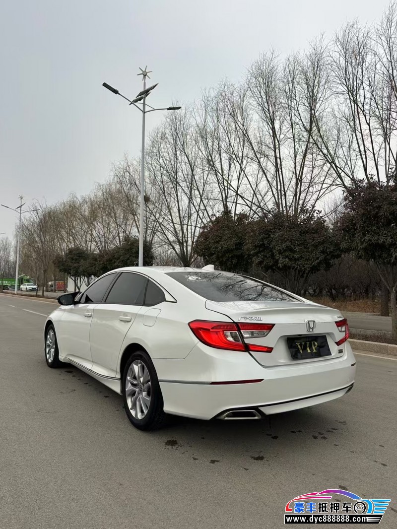 20年本田雅阁轿车抵押车出售