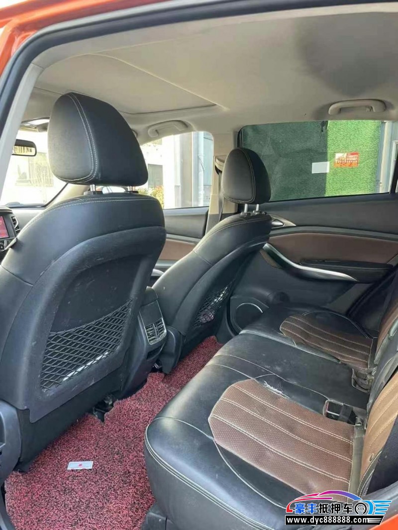 18年比亚迪宋轿车抵押车出售