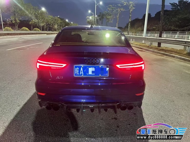 17年奥迪S3轿车抵押车出售